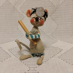 Vintage Annalee Mobilitee Mouse Baseball Player Doll 70s Felt Mouse